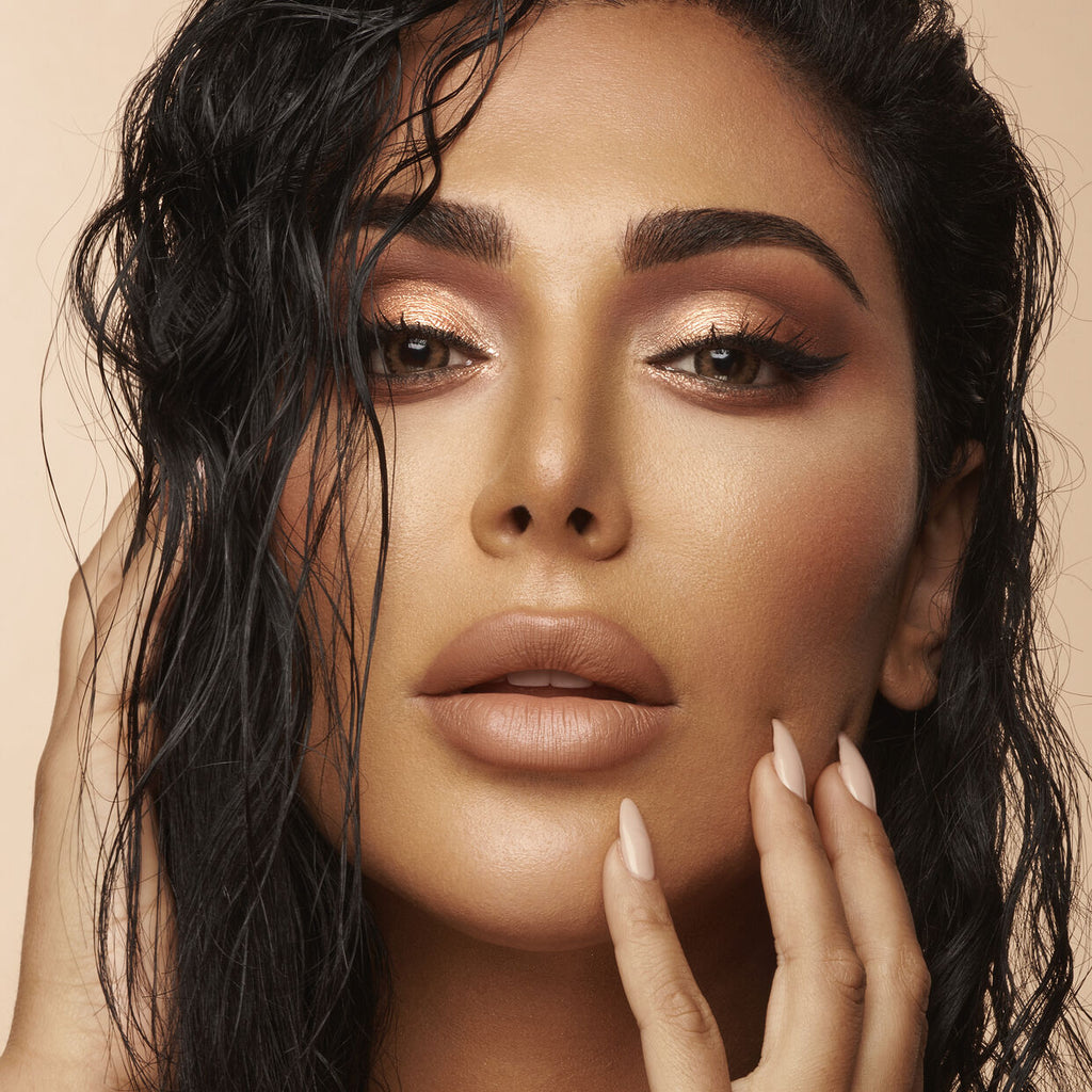 Huda Beauty NUDE Obsessions Eyeshadow Palette - NUDE Medium