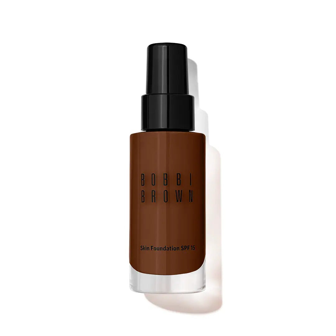 Bobbi Brown Skin Foundation SPF 15 - Cool Walnut