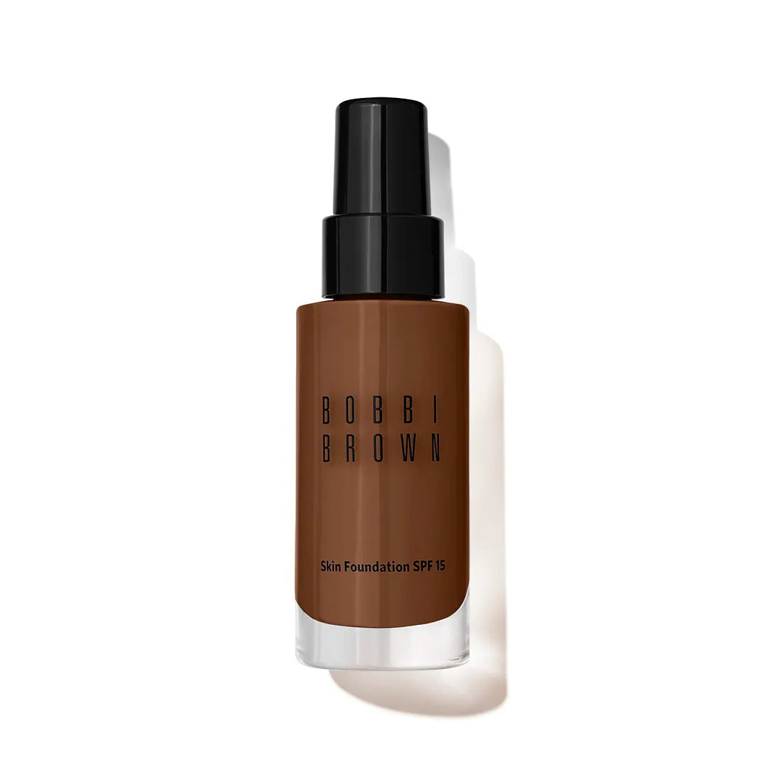 Bobbi Brown Skin Foundation SPF 15 - Walnut