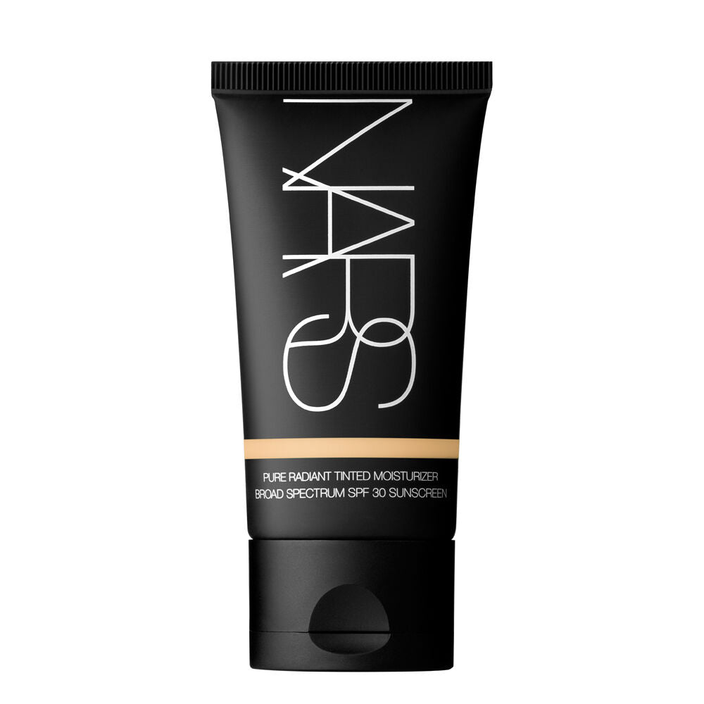 NARS Pure Radiant Tinted Moisturizer SPF 30 - Finland