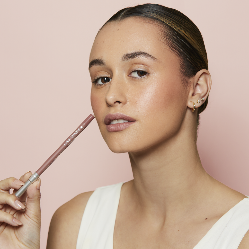 Lise Watier Waterproof Lip Crayon