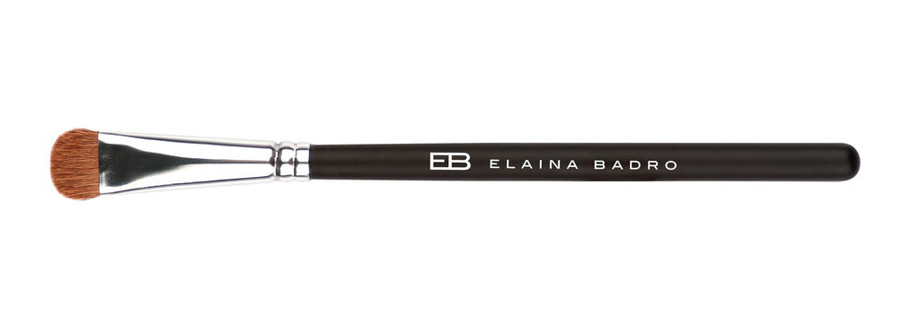 Elaina Badro Fluff Brush