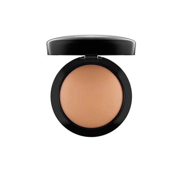 MAC Mineralize Skinfinish Natural