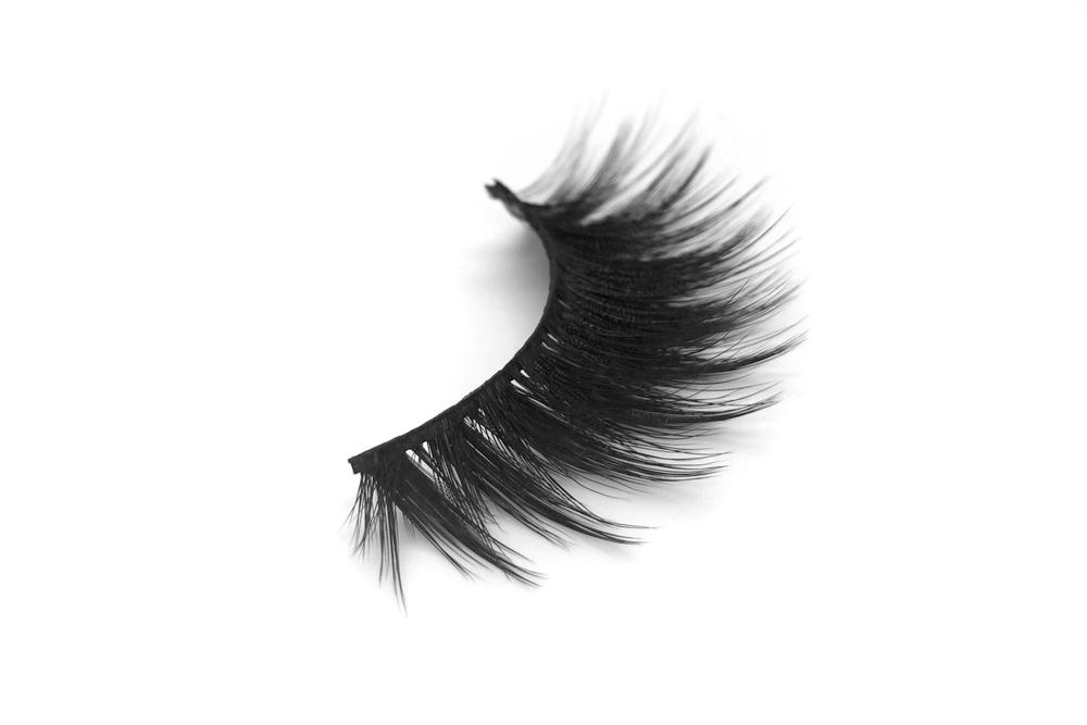 Flutter Lashes Aviation Take Off Lashes