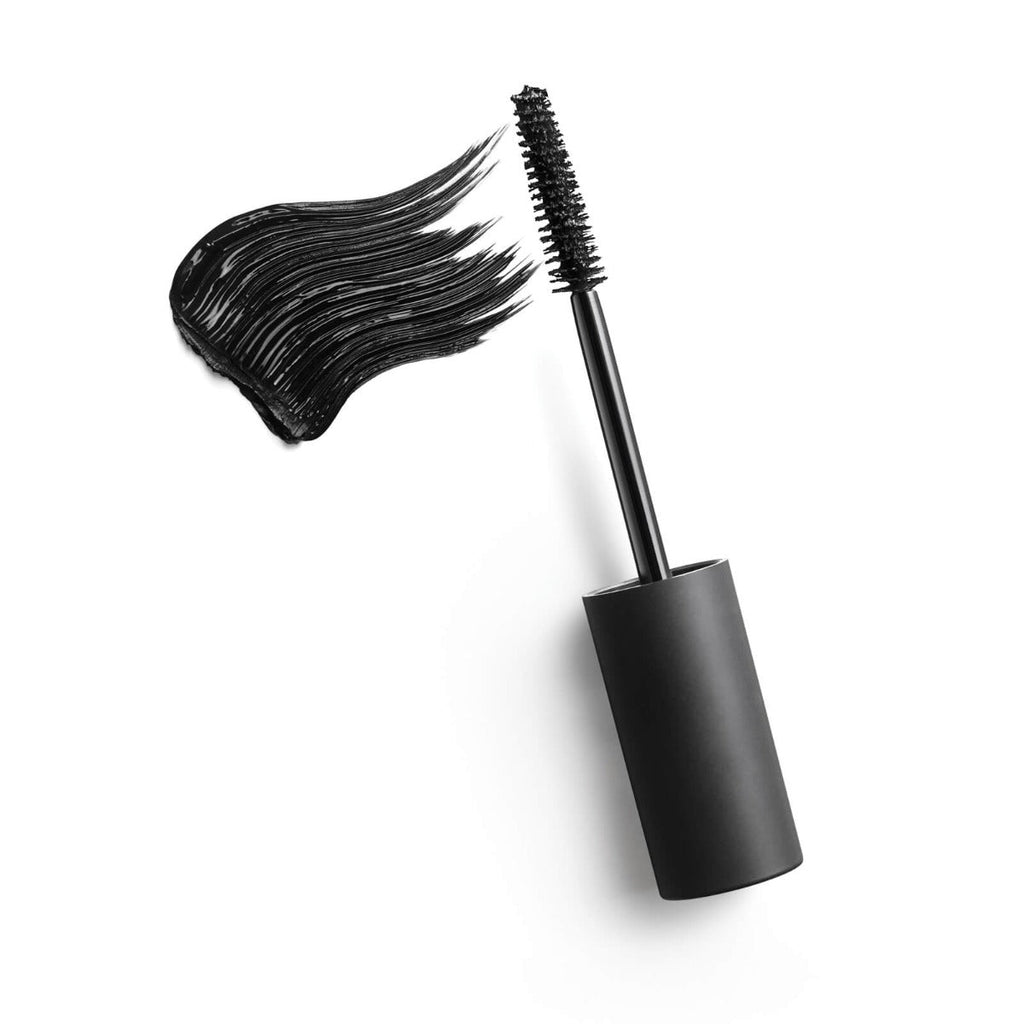 Lise Watier Eye Opening Vegan Mascara with Black Quinoa
