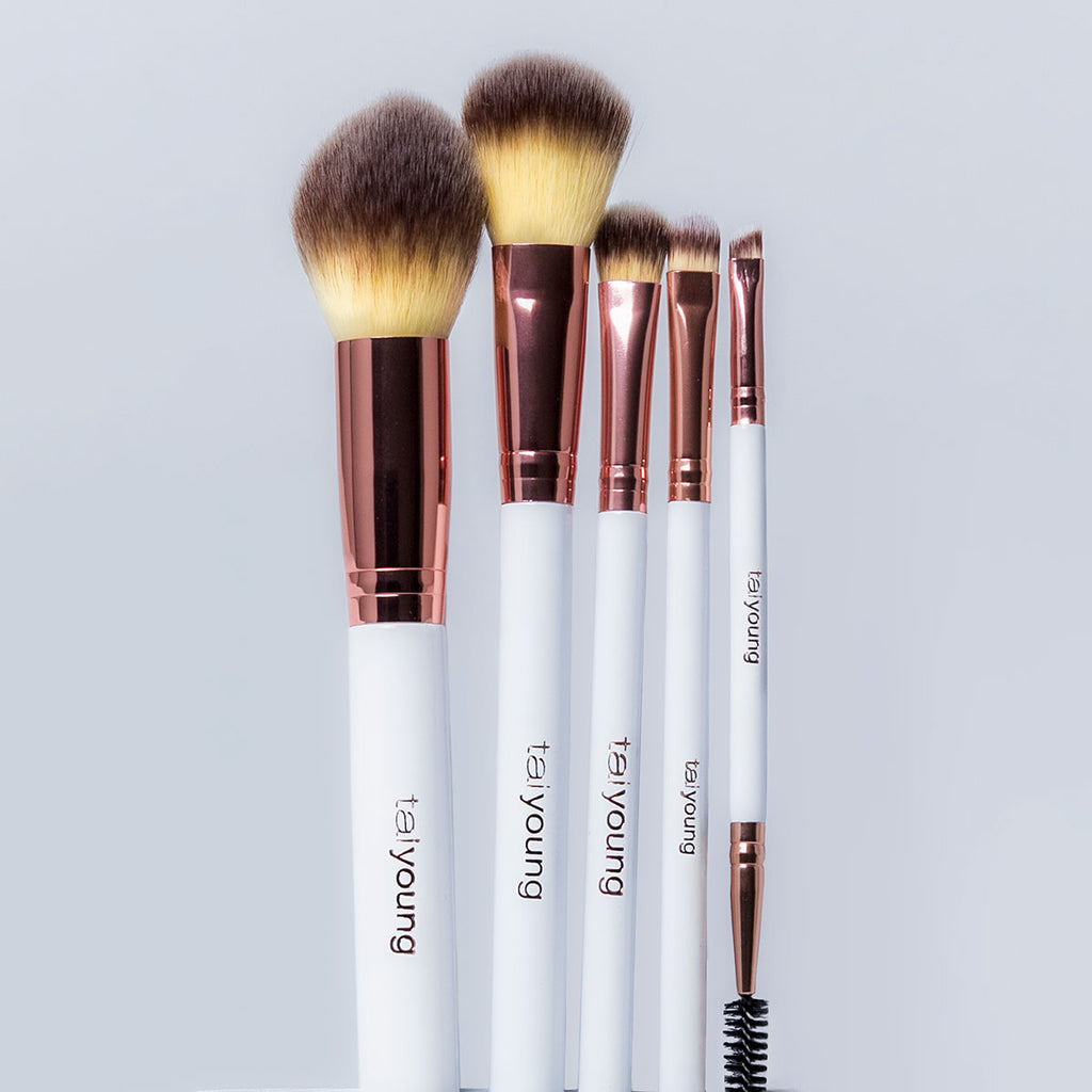 Tai Young 5 Steps To Flawless Vegan Brush Set
