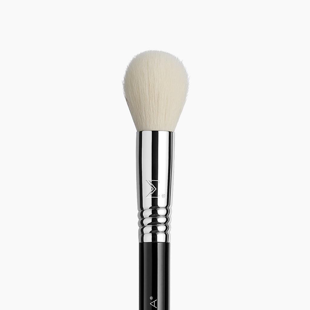 Sigma F76 Chiseled Cheek™ Brush