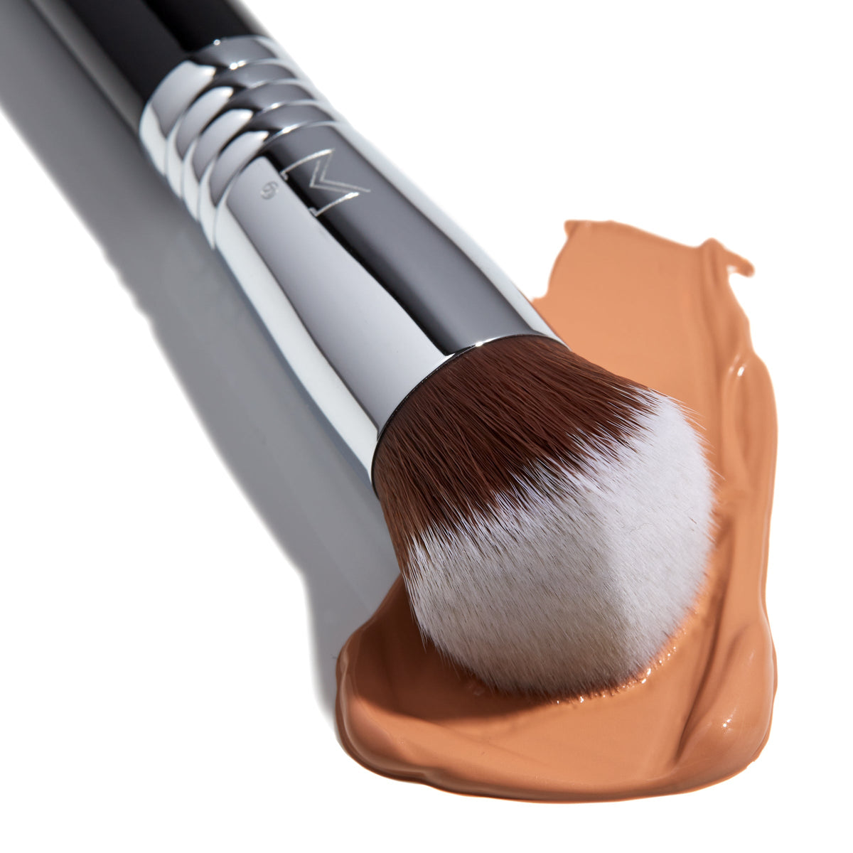 Sigma 3DHD® Kabuki Brush