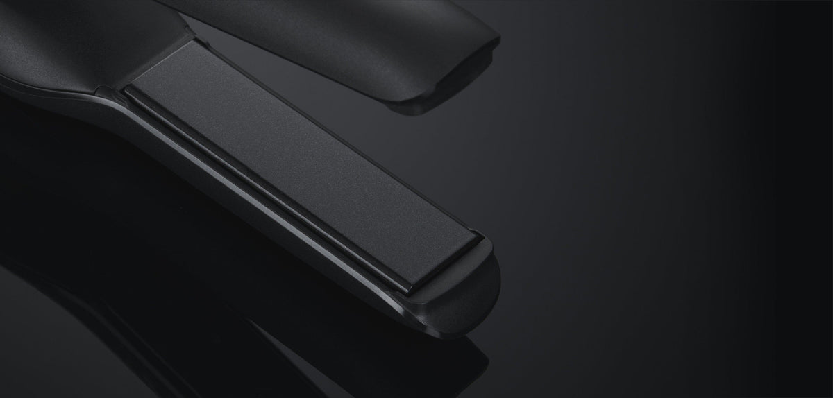 ghd Unplugged Styler - Cordless Flat Iron Black