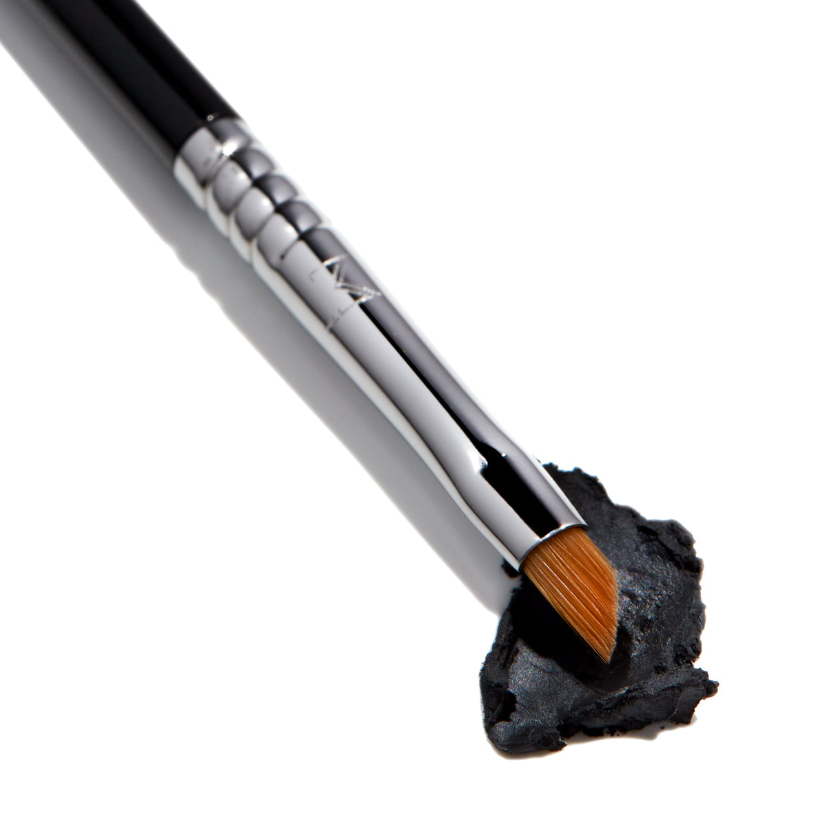 Sigma E06 Winged Liner™ Brush