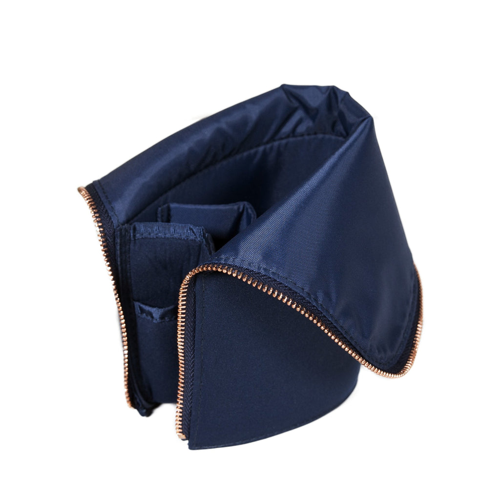Bdellium Stand-Up Pouch Black