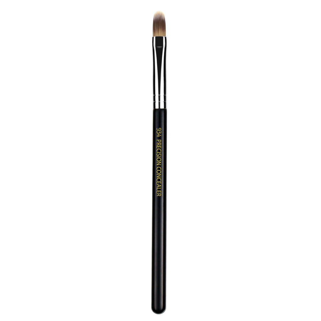 Bdellium Maestro 934 Precision Concealer Brush