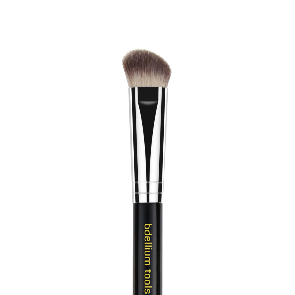Bdellium Maestro 939 Slanted Detailer Brush