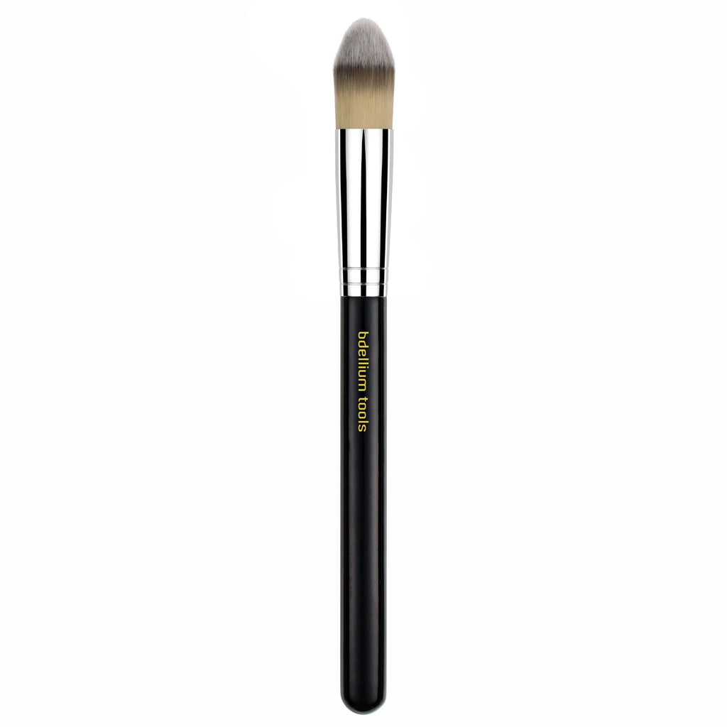 Bdellium Maestro 949 Pointed Foundation Brush