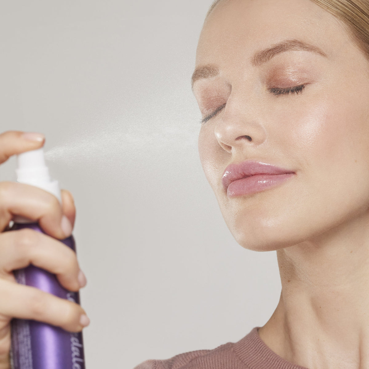 Jane Iredale Calming Lavender Hydration Spray 3.04oz