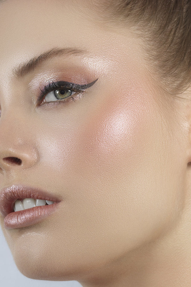 Stila Heavens Hue Highlighter