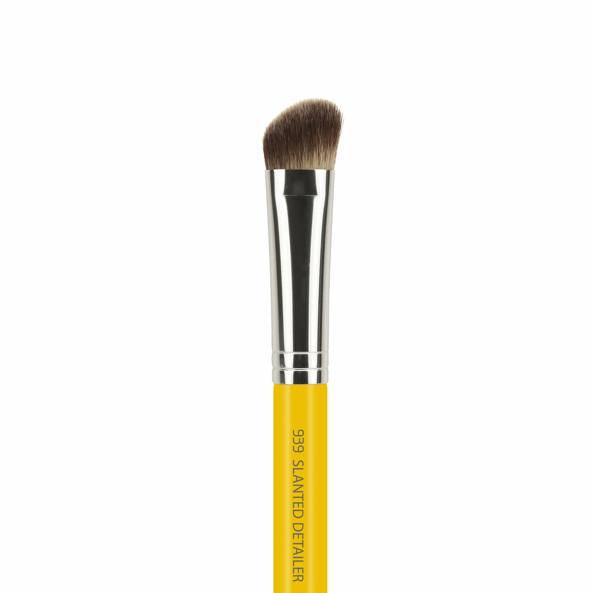 Bdellium Yellow 939 Studio Slanted Detailer Brush