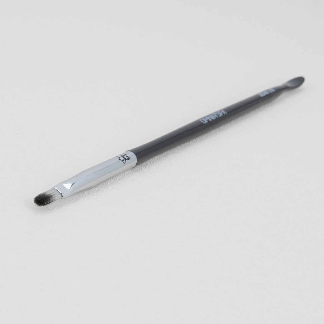 Royal & Langnickel BOMX-155 Omnia Small Filbert Brush