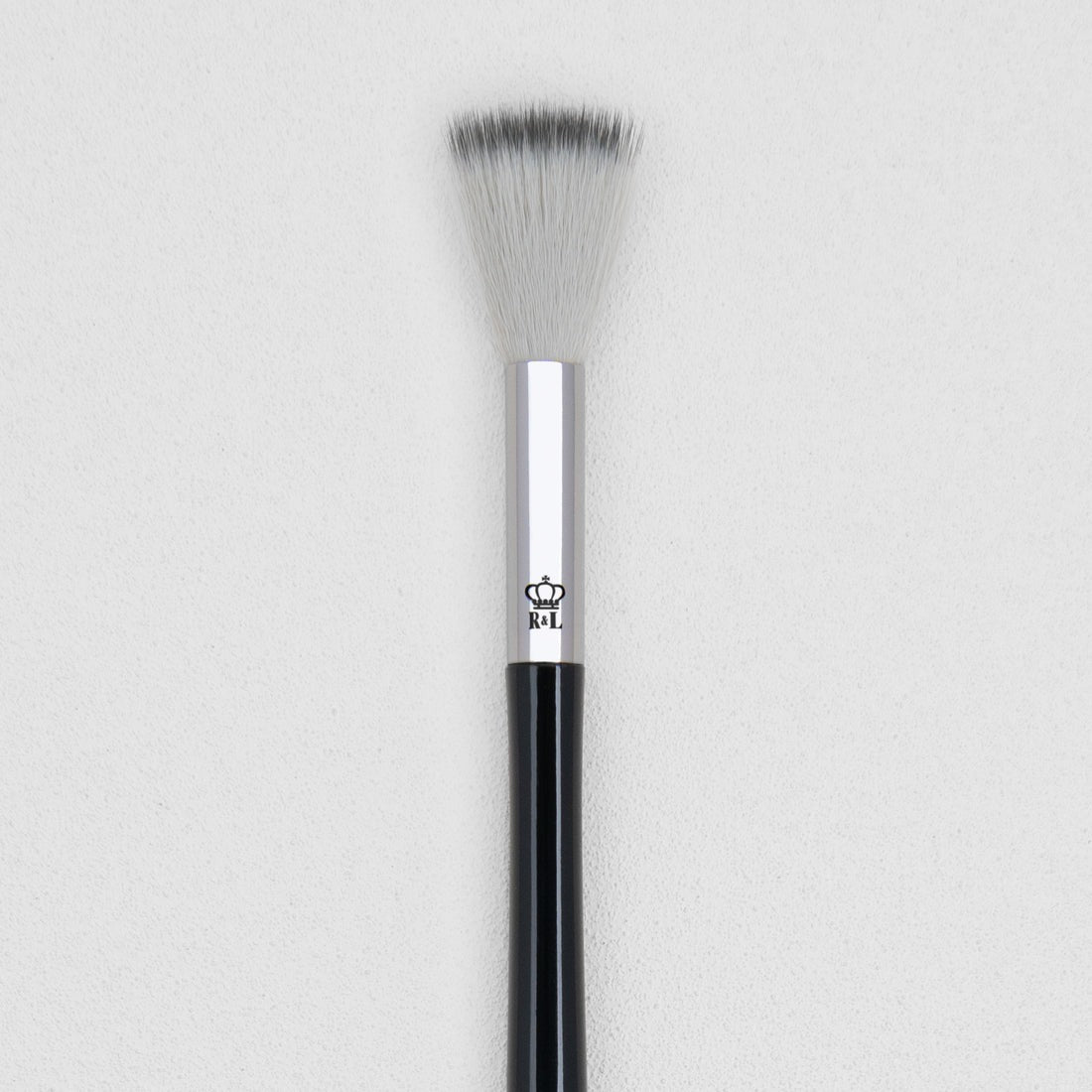 Royal & Langnickel BOMX-307 Omnia SFX Small Stippler Brush