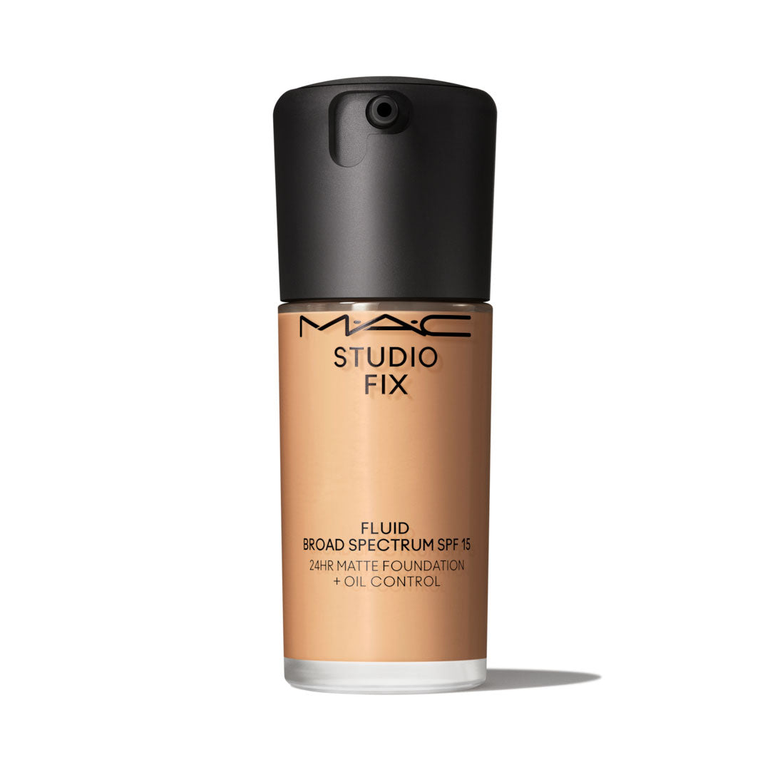 MAC Studio Fix Fluid SPF15 24HR Matte Foundation + Oil Control - NC30