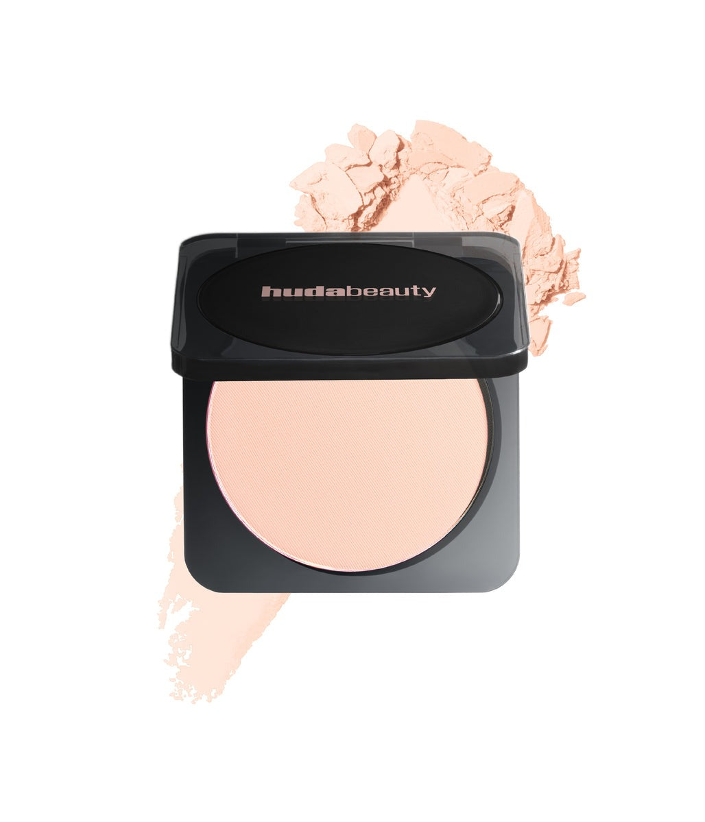 Huda Beauty Easy Bake Pressed Airbrush Matte Pressed Powder - PEACH CUPCAKE