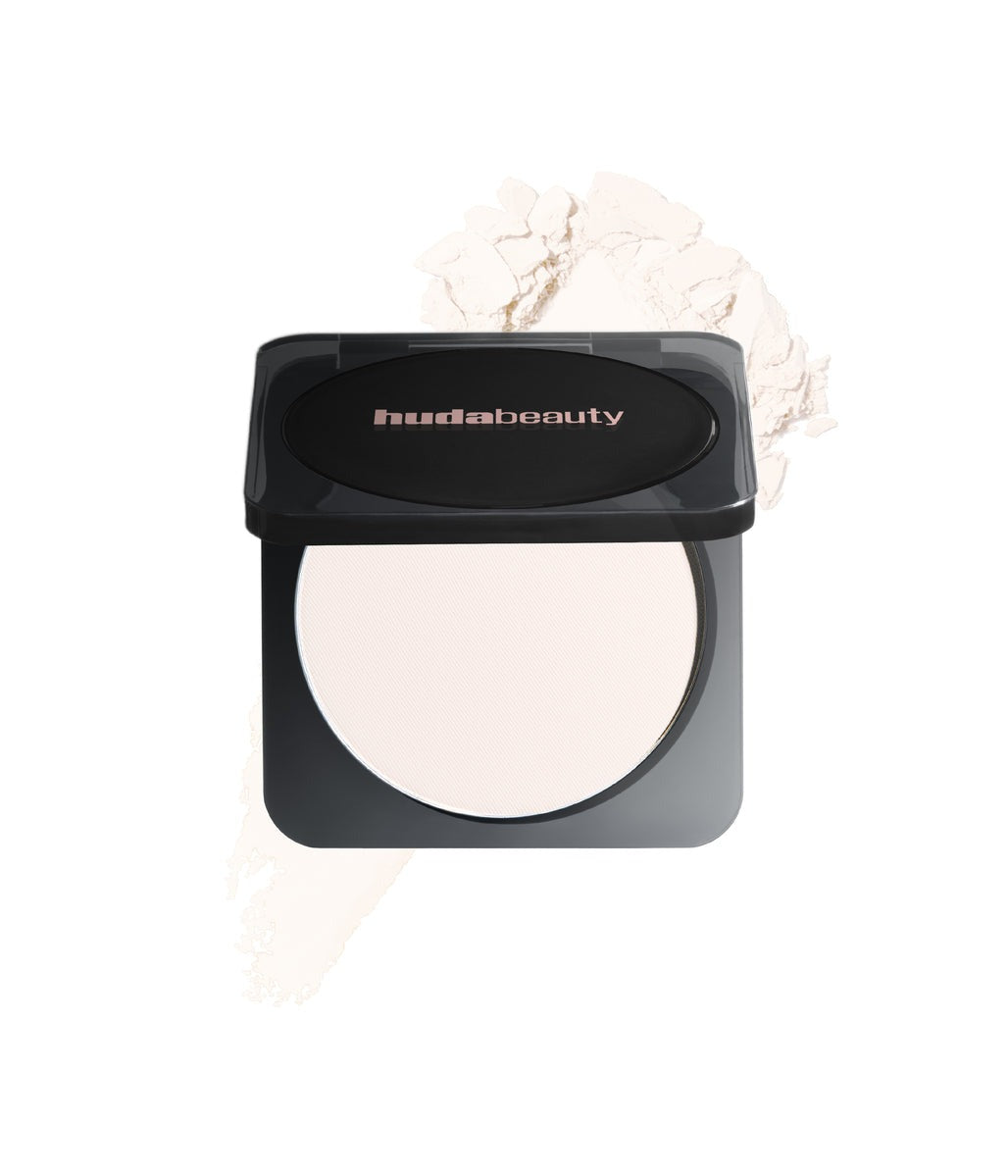 Huda Beauty Easy Bake Pressed Airbrush Matte Pressed Powder - SUGAR COOKIE TR